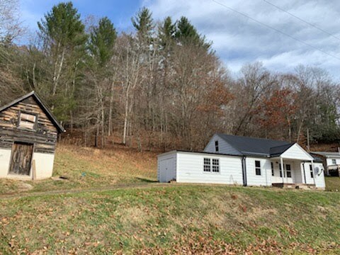 Building Photo - 942 Rich Hill Rd