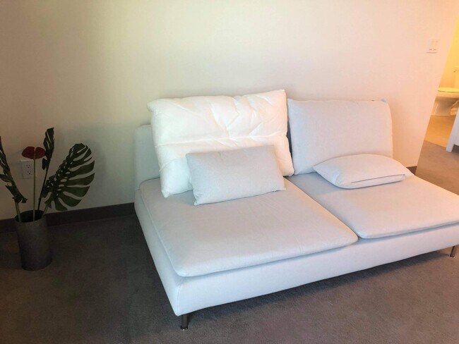 Foto del edificio - Ke Kilohana - 1 Bedroom, 1 Bathroom, 1 Par...
