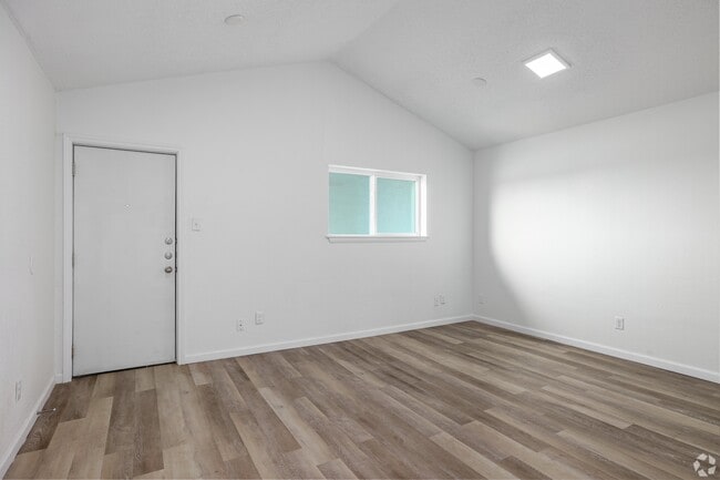 Building Photo - Altitude 405