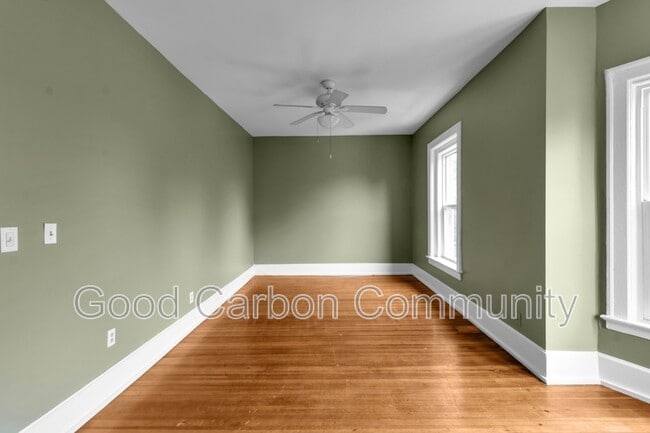 Building Photo - 718 Ashland Ave