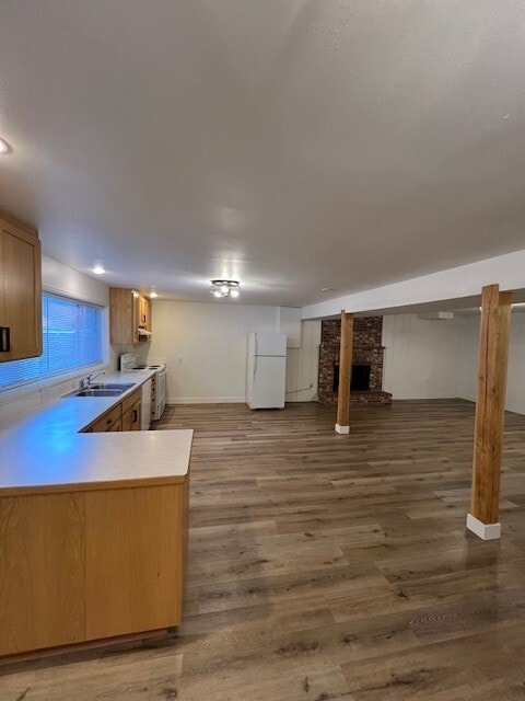 Foto del edificio - 1185 E Grover St