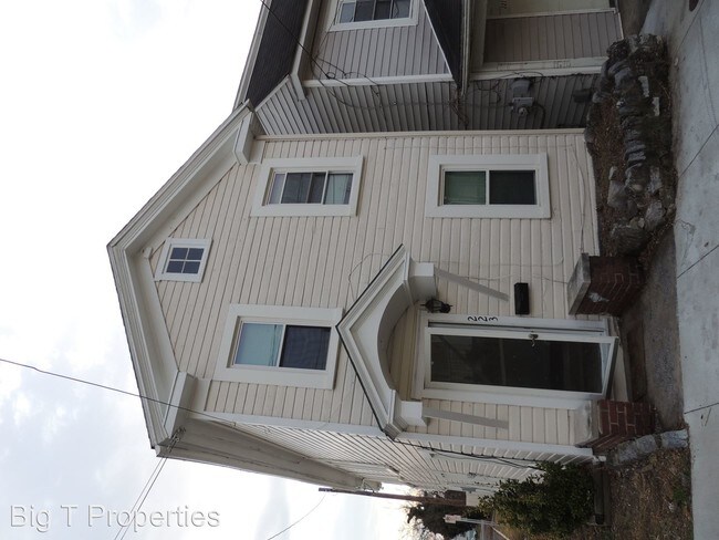 Foto del edificio - 3 br, 1 bath House - 223 Baker Street