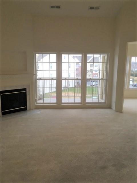 Foto del edificio - 2005 Whispering Ponds Court, Unit 3A