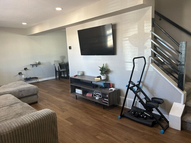 Photo - Single Family 3 bedroom, 2.5 bath House