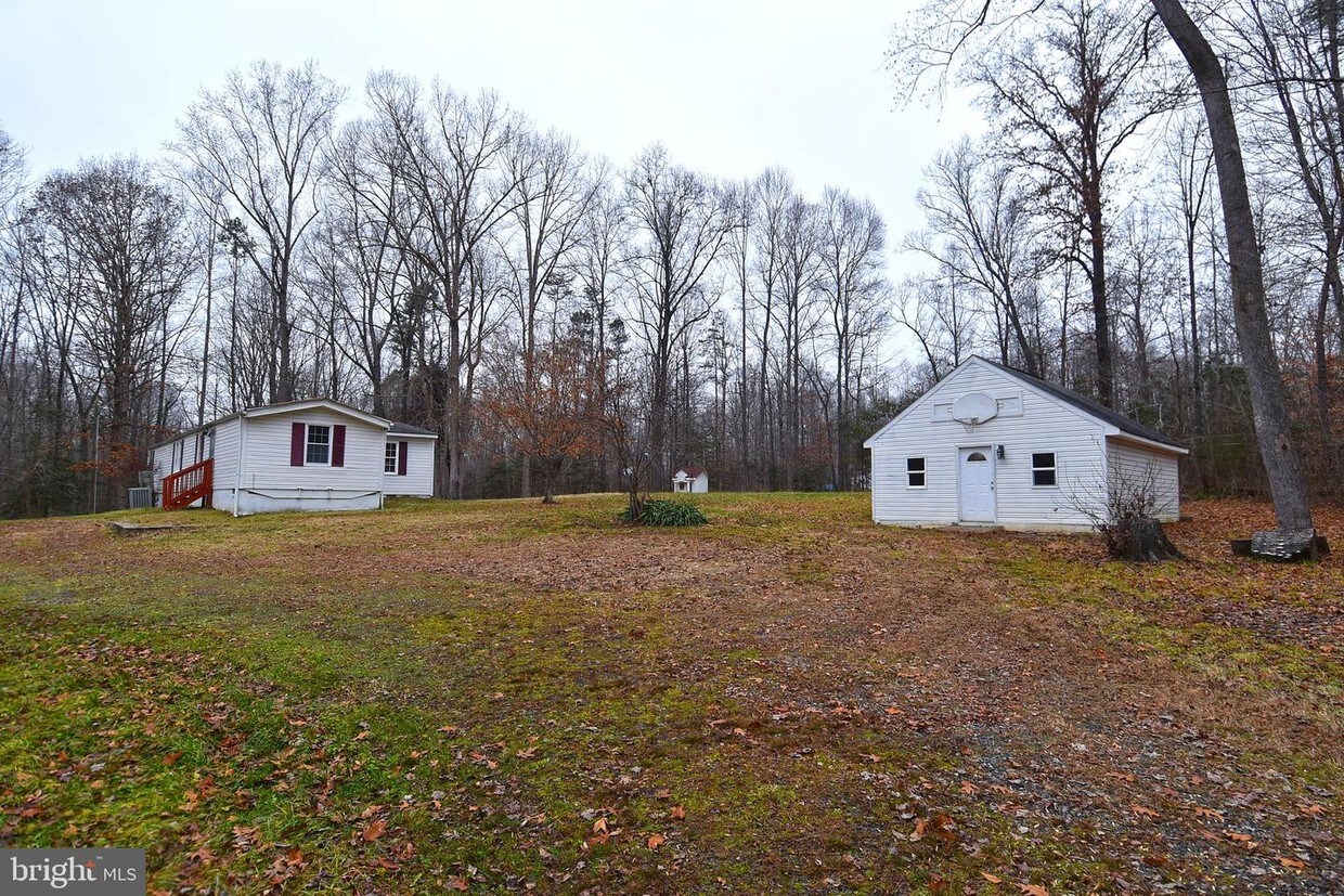 Primary Photo - 202 Oak Crest Dr