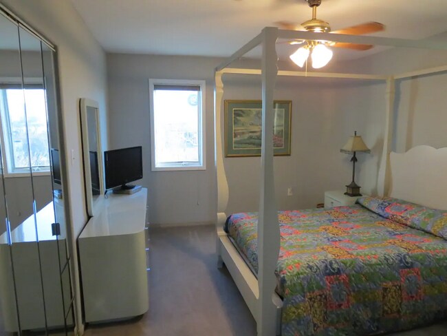 Foto del edificio - 555 N Maryland Ave