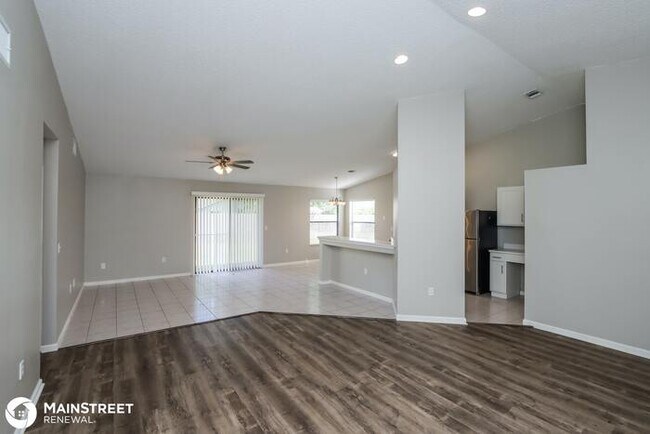 Building Photo - 1228 SLEEPY HOLLOW LN, ROCKLEDGE, FL 32955