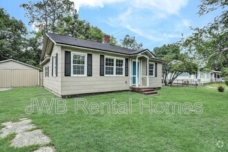 Building Photo - 3504 Hyacinth St