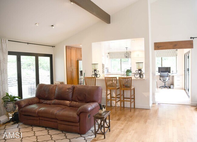 Building Photo - 4 br, 4.5 bath House - 36 Aura Vista Ct