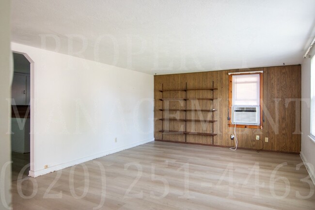 Foto del edificio - 2-Bedroom 1 Bath rental in Coffeyville