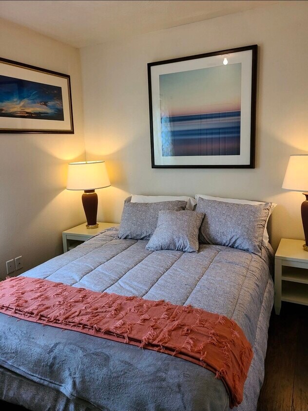 Foto principal - 7833 Wileyvale Rd