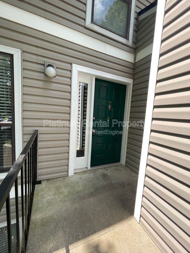 Foto del edificio - 402 Wynnes Ridge Cir SE