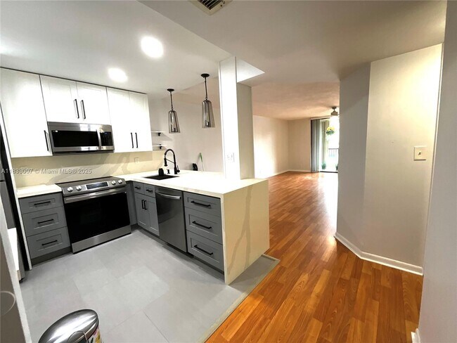 Foto del edificio - 10501 W Broward Blvd