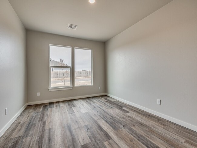 Building Photo - Beautiful home in Edmond