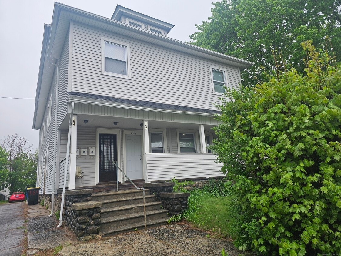 Primary Photo - 164 Geddes Terrace