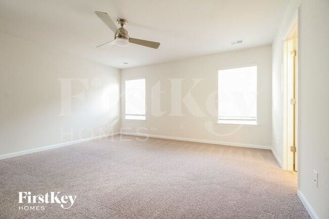 Building Photo - 400 Ashborne Ln