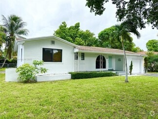 Building Photo - 460 NW 90th St