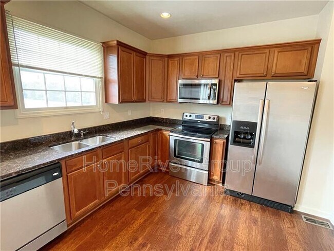 Building Photo - 364 Marshall Heights Dr