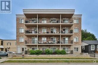 Building Photo - 73-173 Washington Ave