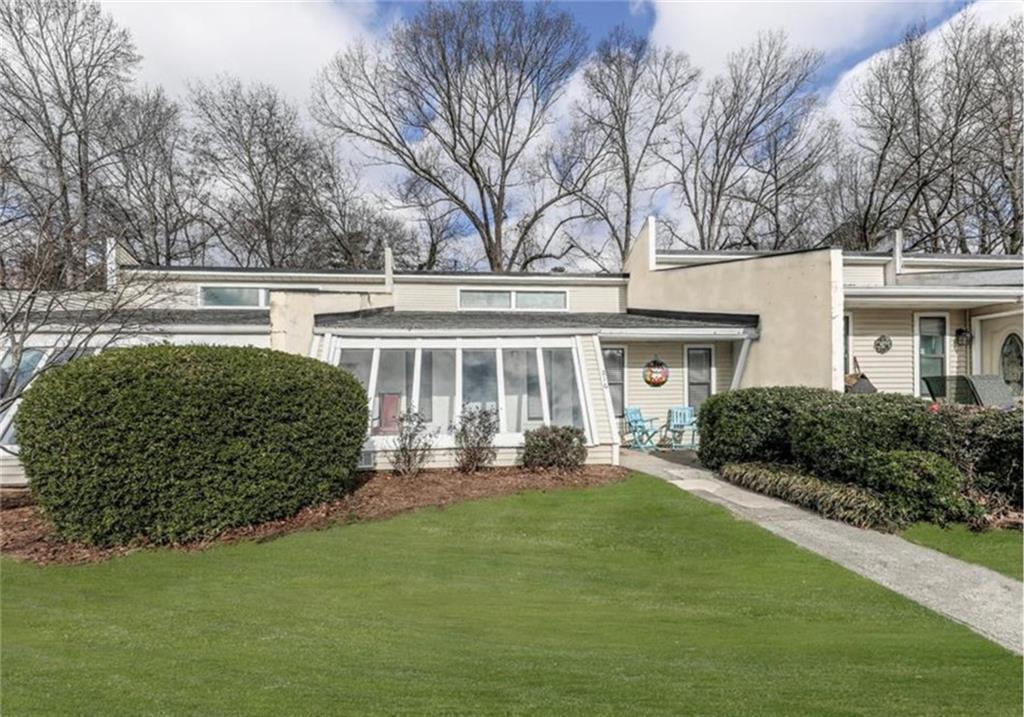 Foto principal - 216 Goshen Ln