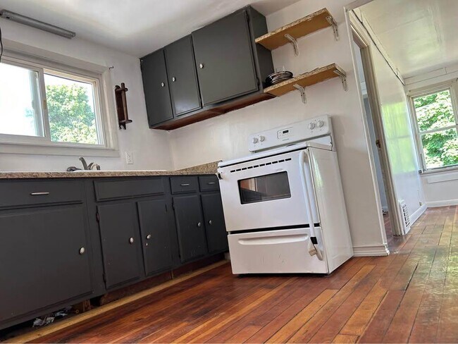 Foto del edificio - 304 N Wilson St