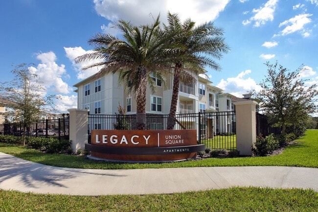 Foto del edificio - Legacy Union Square Apartments