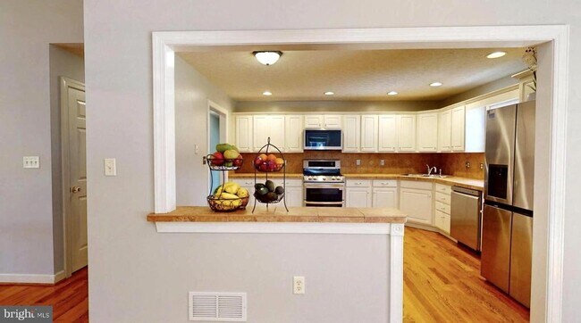 Building Photo - 609 Quartzite Cir