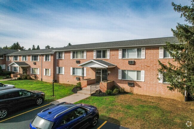 Foto del edificio - Country Manor Apartment Homes