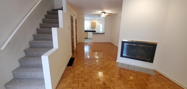 Foto del edificio - 2110 Saint Albans St