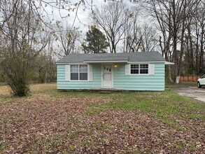 Building Photo - 32 Jefferson St