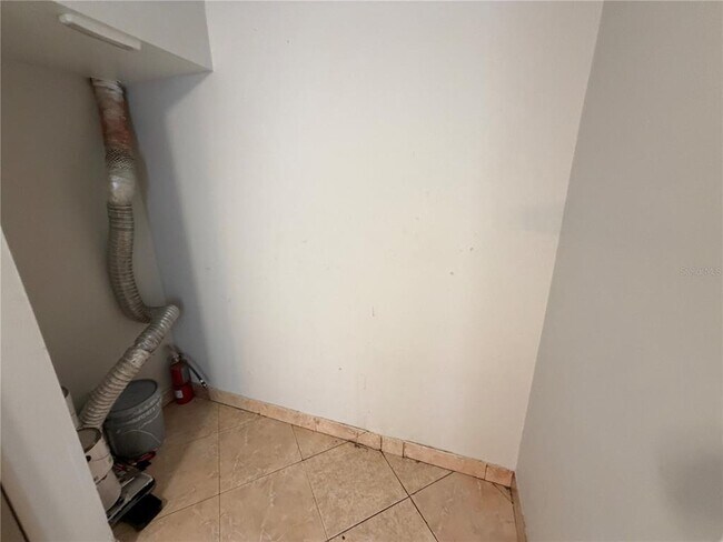 Foto del edificio - 5225 Via Hacienda Cir