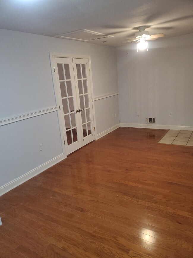 Foto del edificio - 2267 Candlewood Dr