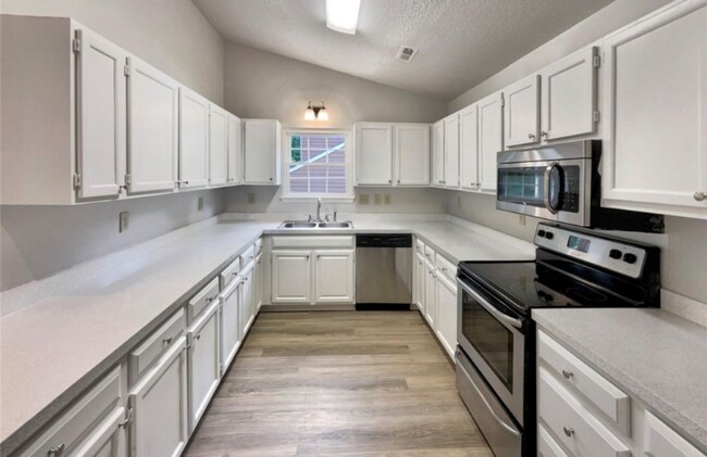 Foto del edificio - 5912 Black Bear Ct