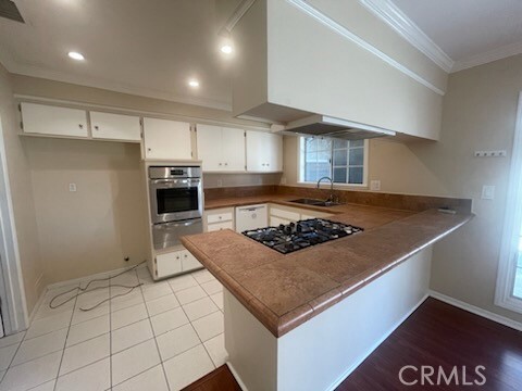 Foto del edificio - 5042 Briarhill Dr