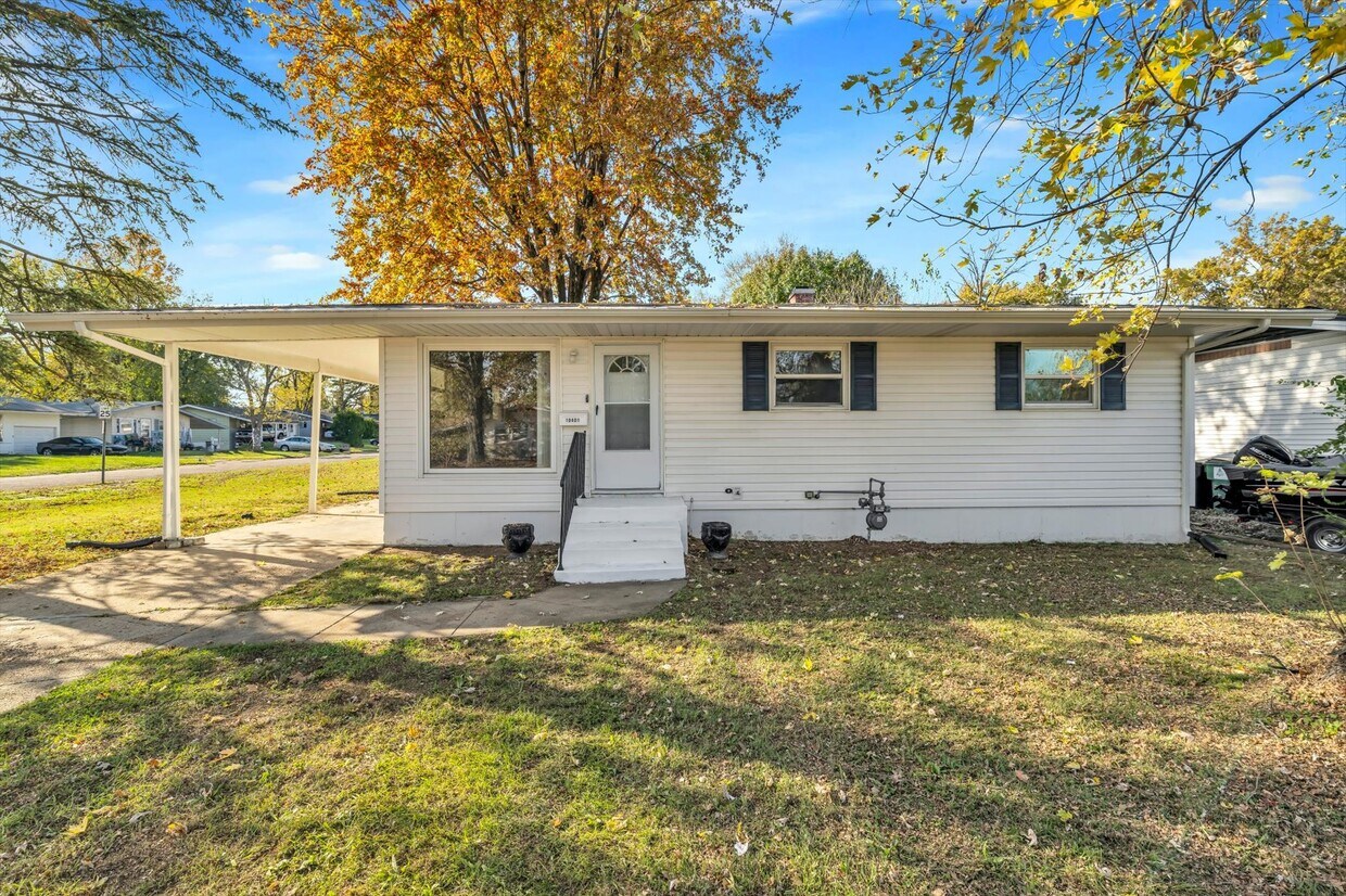 Primary Photo - 10401 Durness Dr