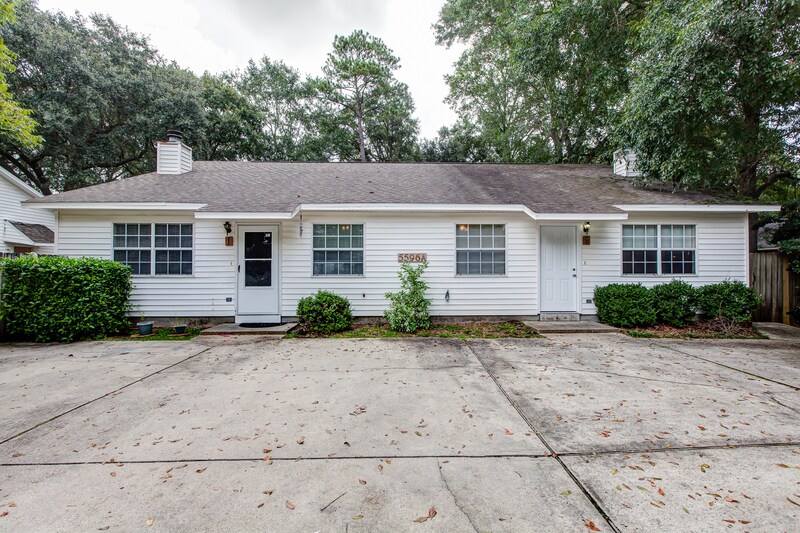 Primary Photo - 5596 Daugherty Rd