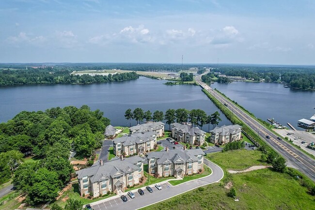 Foto del edificio - 109 Misty Ln NW