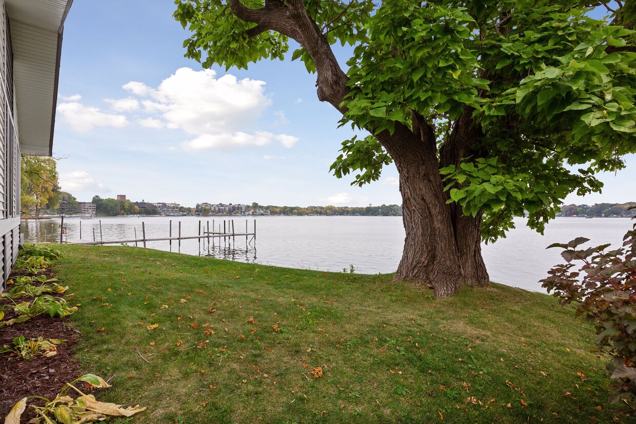 4309 Wilshire Blvd, Mound, MN 55364 House Rental in Mound, MN