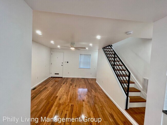 Building Photo - 2 br, 1.5 bath House - 2623 East Seltzer S...