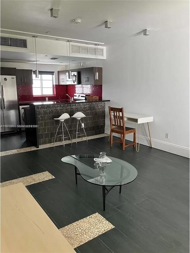 Building Photo - 1515 Euclid Ave