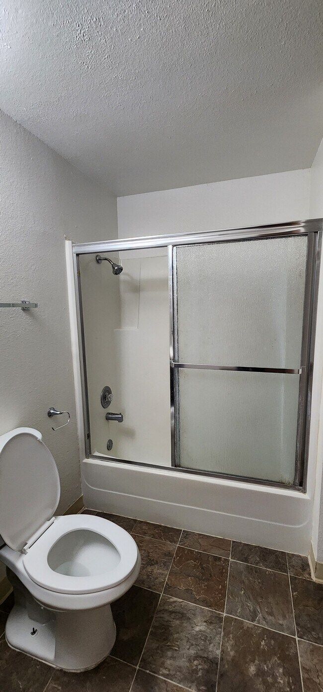 Foto del edificio - 6673 W Denton Ln
