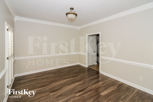 Foto del edificio - 8968 Keighley Cove
