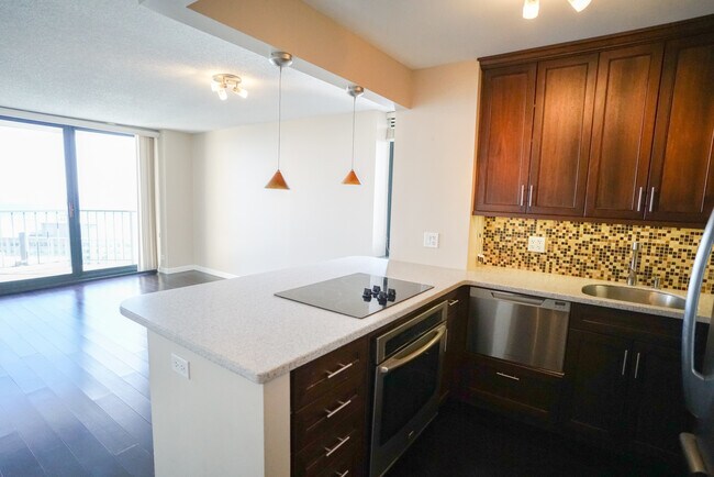 Foto del edificio - 3660 N Lake Shore Dr