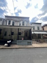 Building Photo - 143 S Rock St