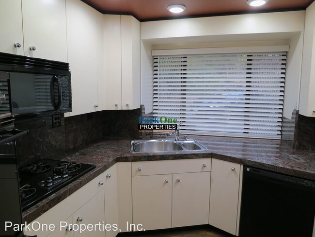 Foto del edificio - 2 br, 2 bath Apartment - 399 Somerset Rd.