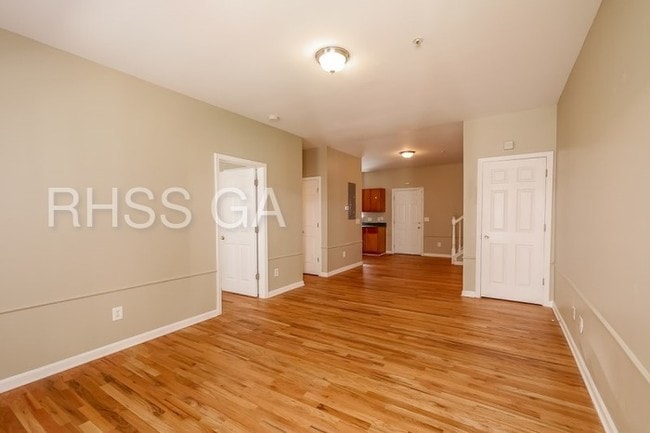 Building Photo - 1651 Massachusetts Ave SW