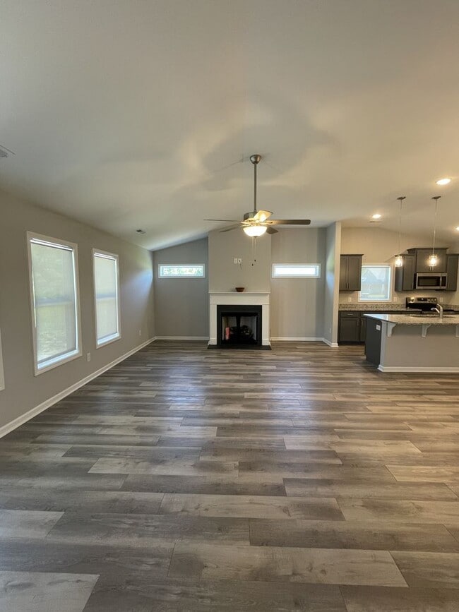 Building Photo - 219 Grist Mill Dr