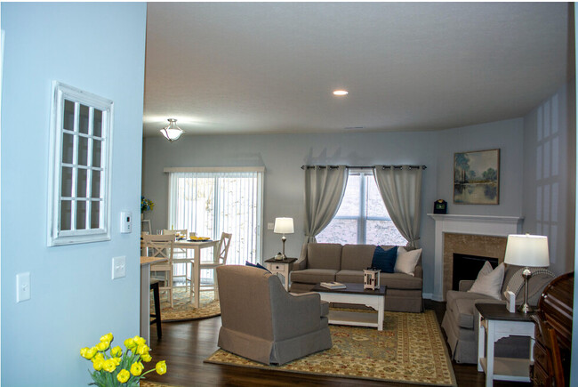 Foto del edificio - Keuka Shores Rental Townhomes