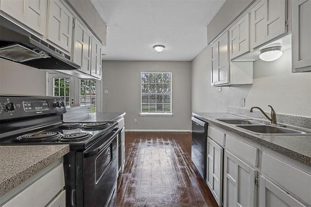 Foto del edificio - 7012 Lincolnshire Ln