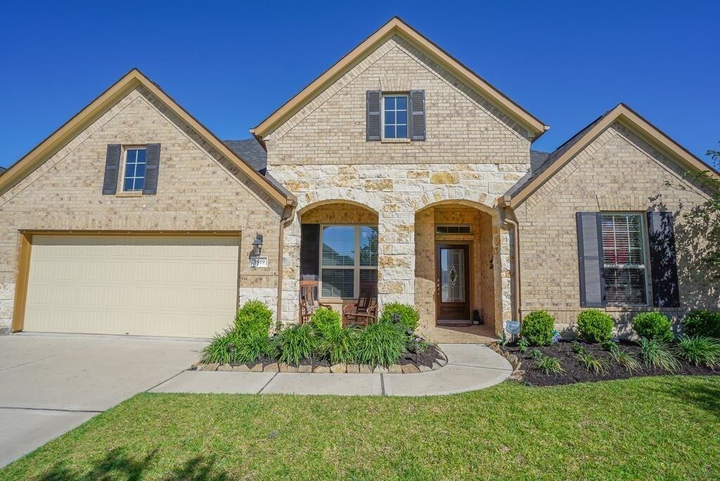 Foto principal - 1919 Amber Trail Ln